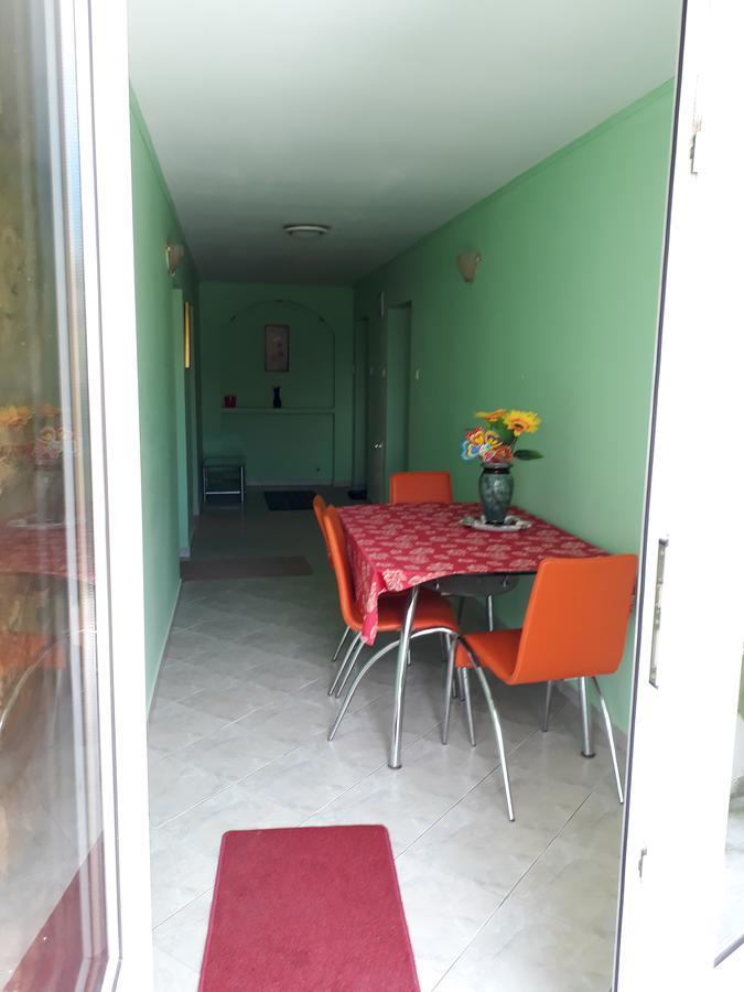 Casa Ade Apartment Calimanesti Ngoại thất bức ảnh